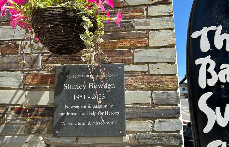 A memorial plaque for Shirley Bowden Woolacombe 